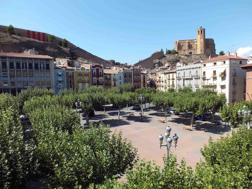 Atico Del Holandes Apartman Balaguer Szoba fotó